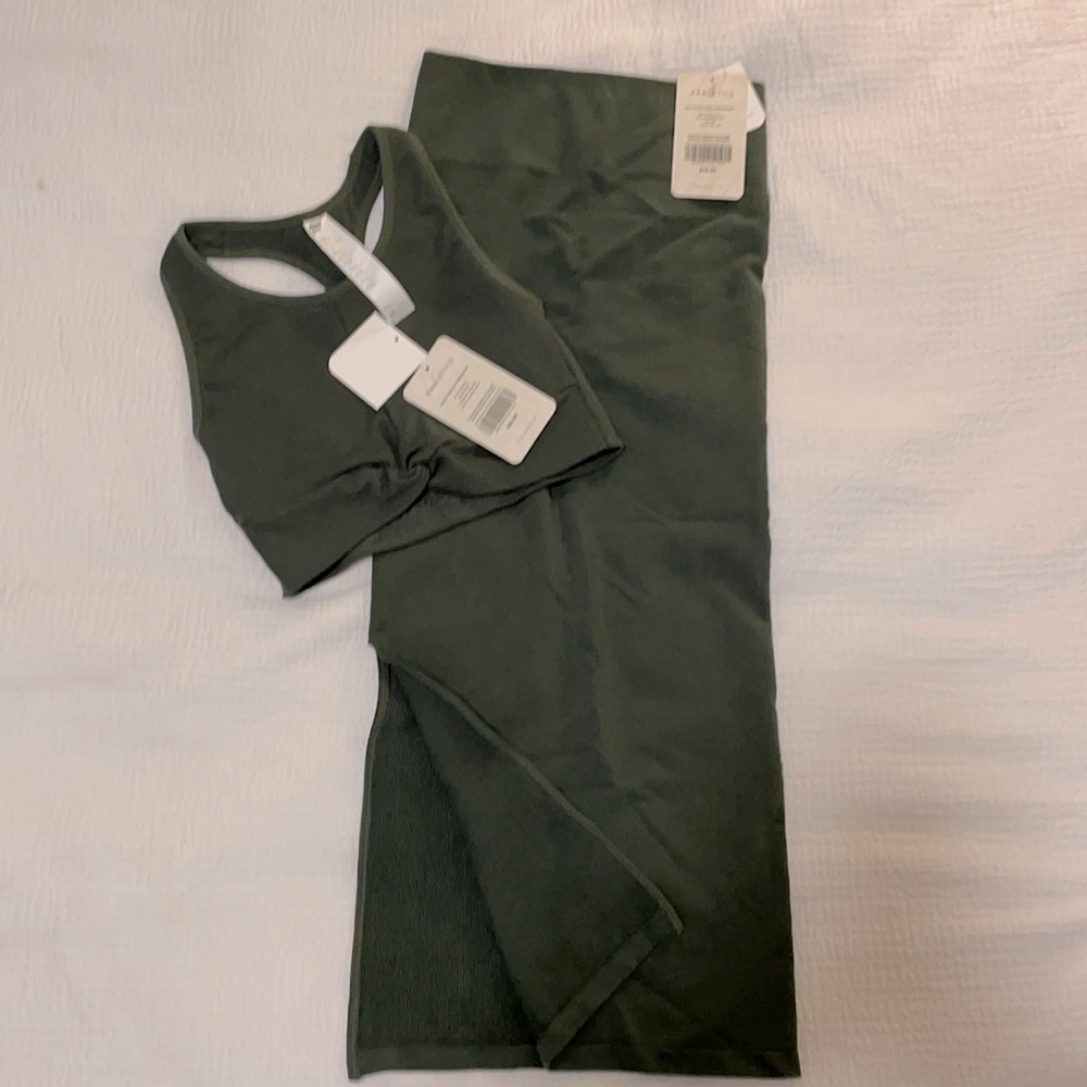 Fabletics Matching set: skirt and cropped tank
